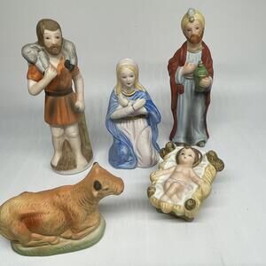 Porcelain Nativity Figures 5‎ Piece Set Homco 5216 Mary Shepherd Vintage Taiwan